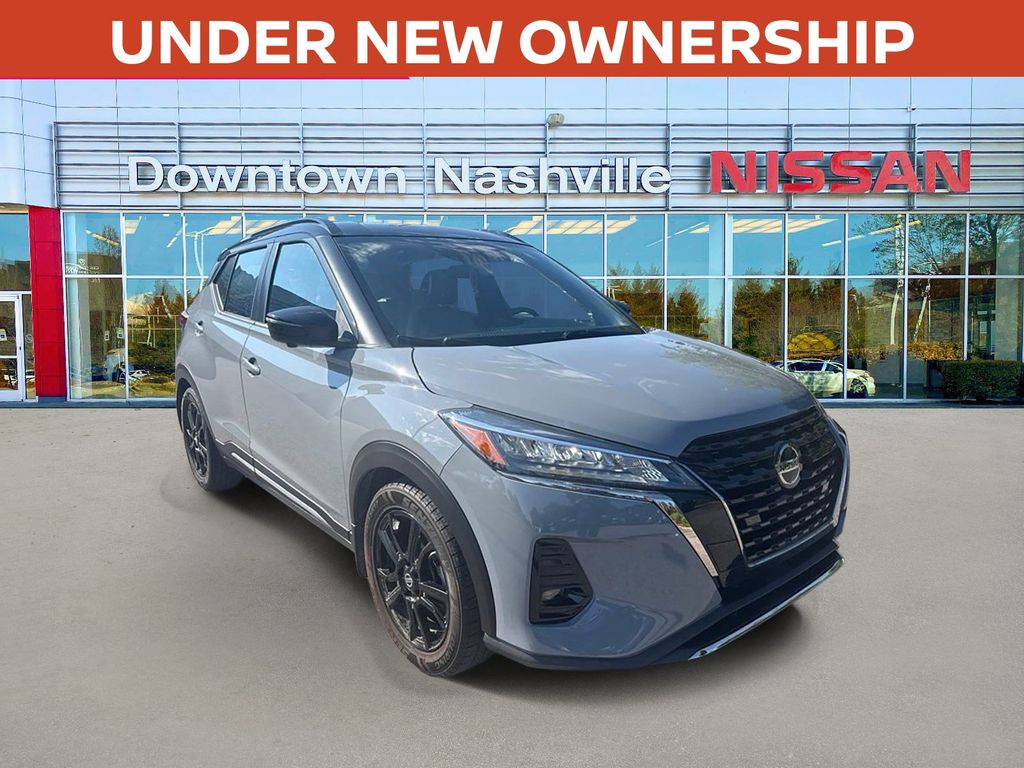 Boulder Gray 2021 Nissan Kicks SUV / Crossover Front-Wheel Drive Continuously Variable Transmission