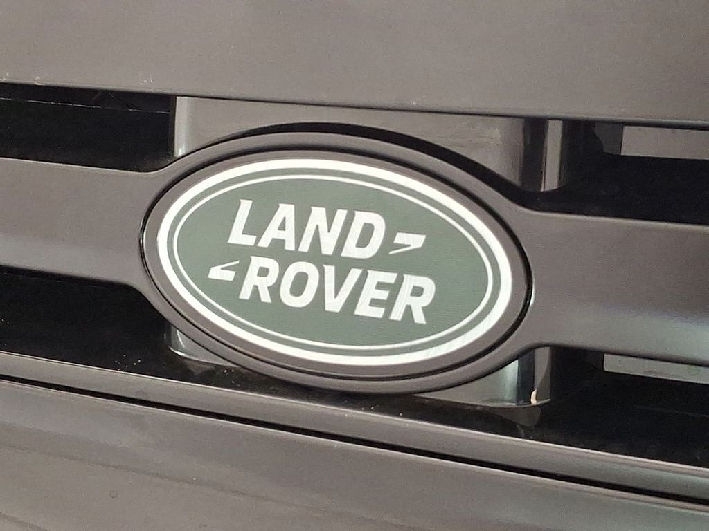 Thumbnail: 2025 Land Rover Defender - 15