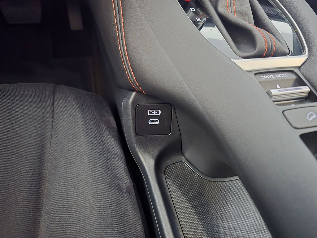 Thumbnail: 2025 Honda HR-V - 15