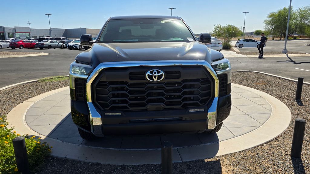 Thumbnail: 2025 Toyota Tundra - 2