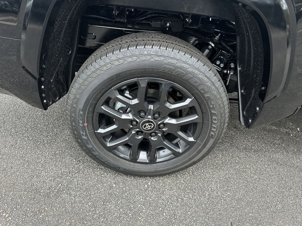 2026 Toyota Tundra Platinum - Photo 13