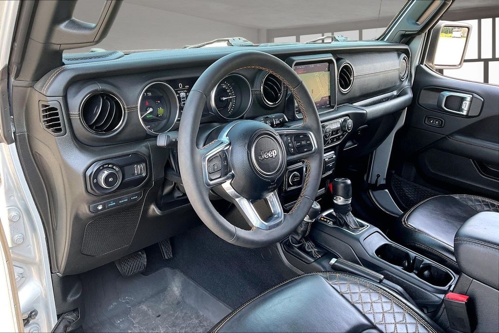 Used 2023 Jeep Wrangler SUV