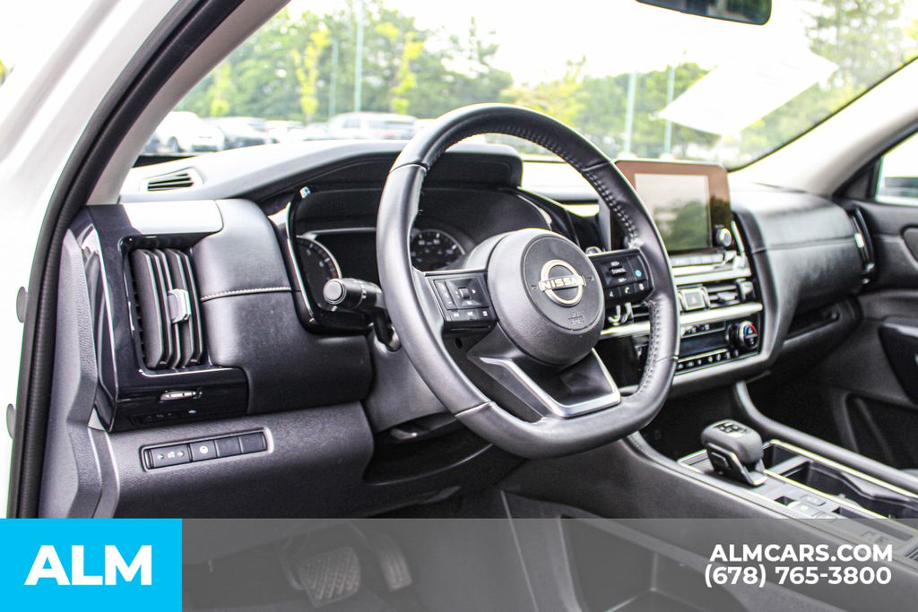 Used 2024 White Nissan SV image 24