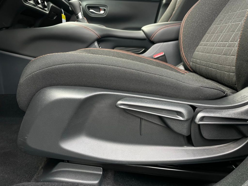 2025 Honda HR-V Sport 24