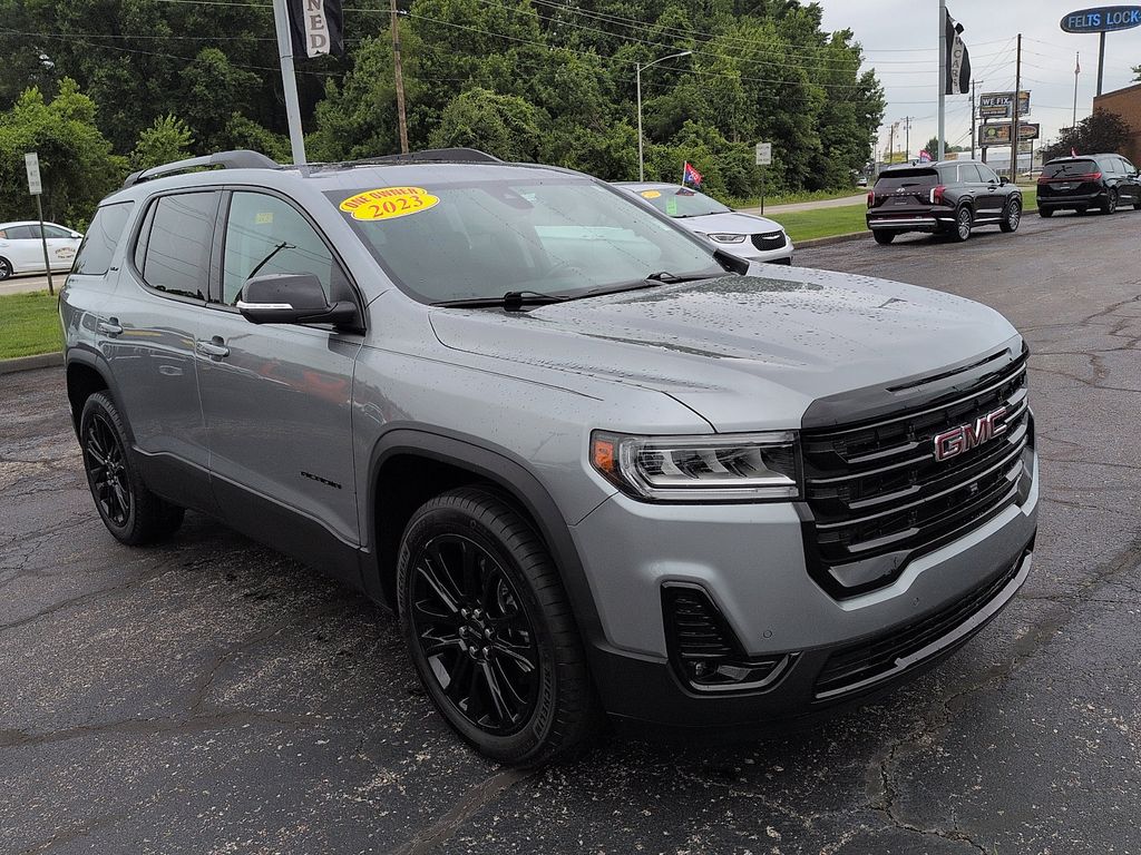 2023 GMC Acadia SLT AWD