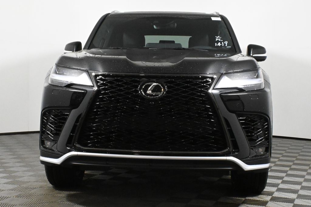 2024 Lexus LX 600 10