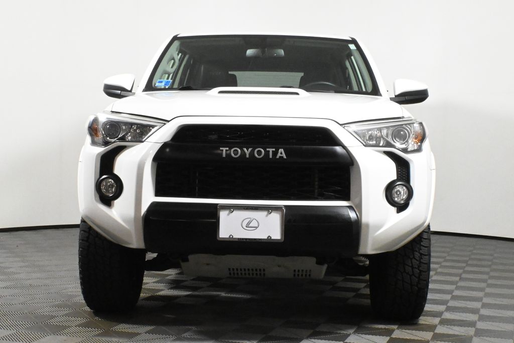 Thumbnail: 2018 Toyota 4Runner - 11