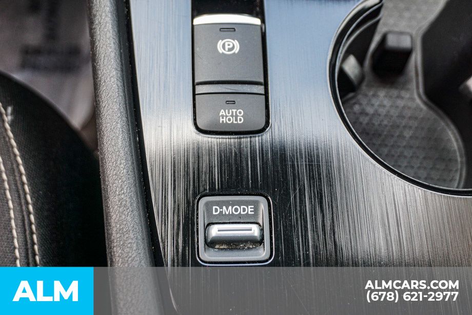 2023 Nissan Rogue SV photo 40