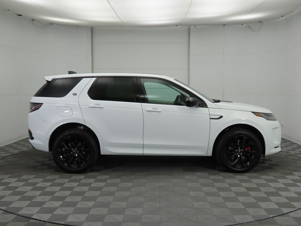 2025 Land Rover Discovery Sport S 4