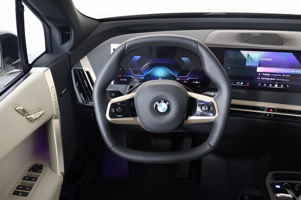 Thumbnail: 2026 BMW iX - 3