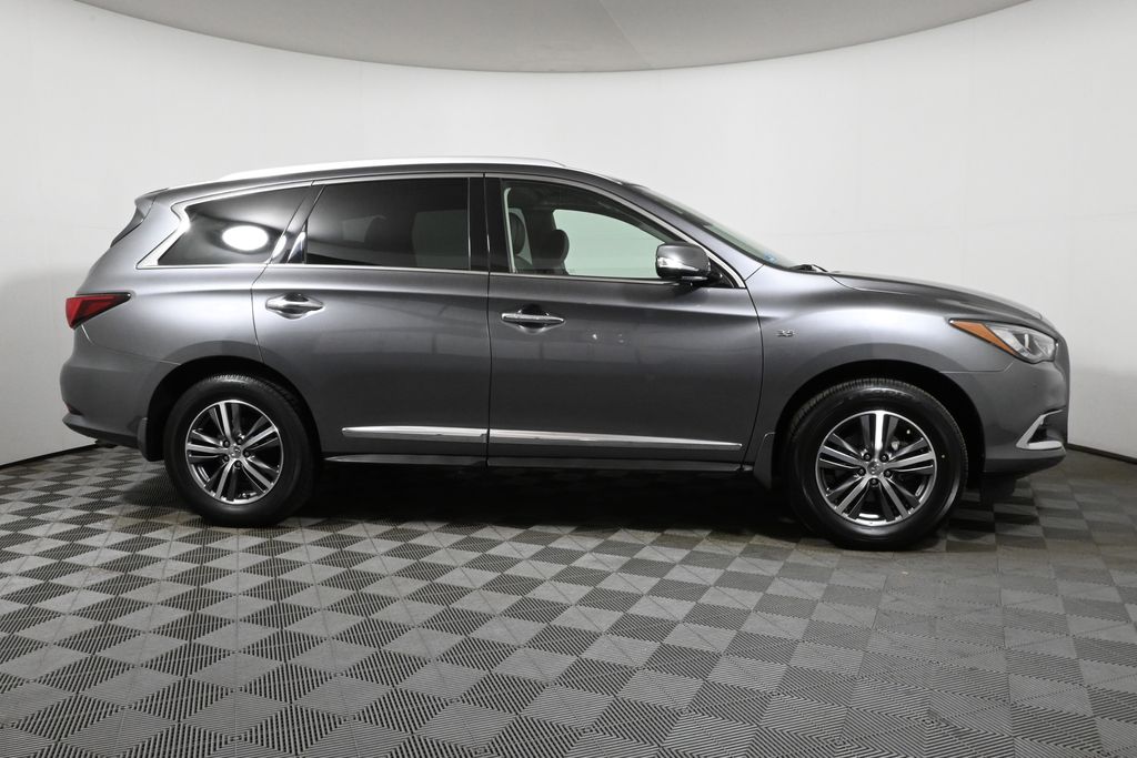 2020 INFINITI QX60 Luxe 8