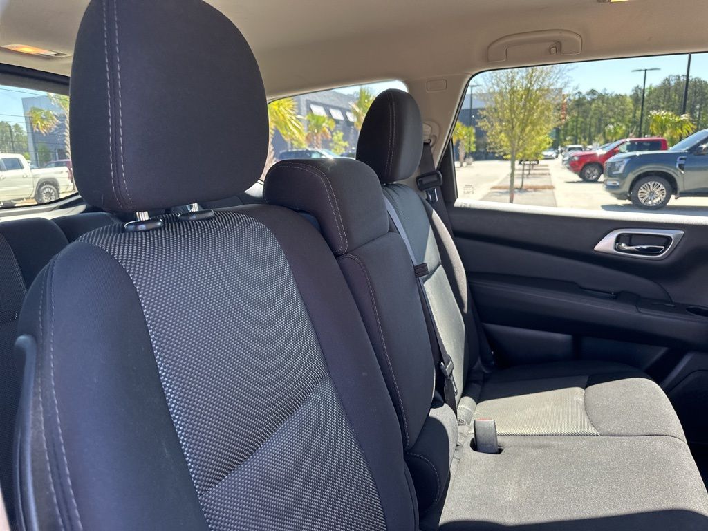 2020 Magnetic Black Pearl Nissan Pathfinder SV FWD SUV