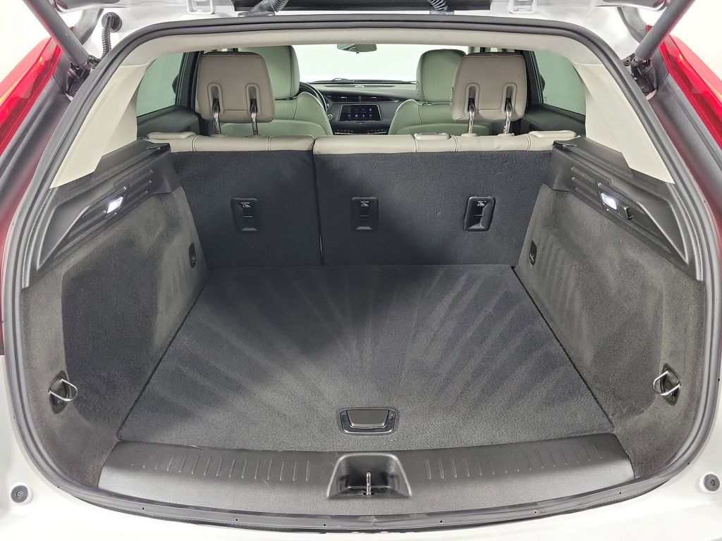 2023 Cadillac XT4 Luxury White at Tom Peacock Cadillac