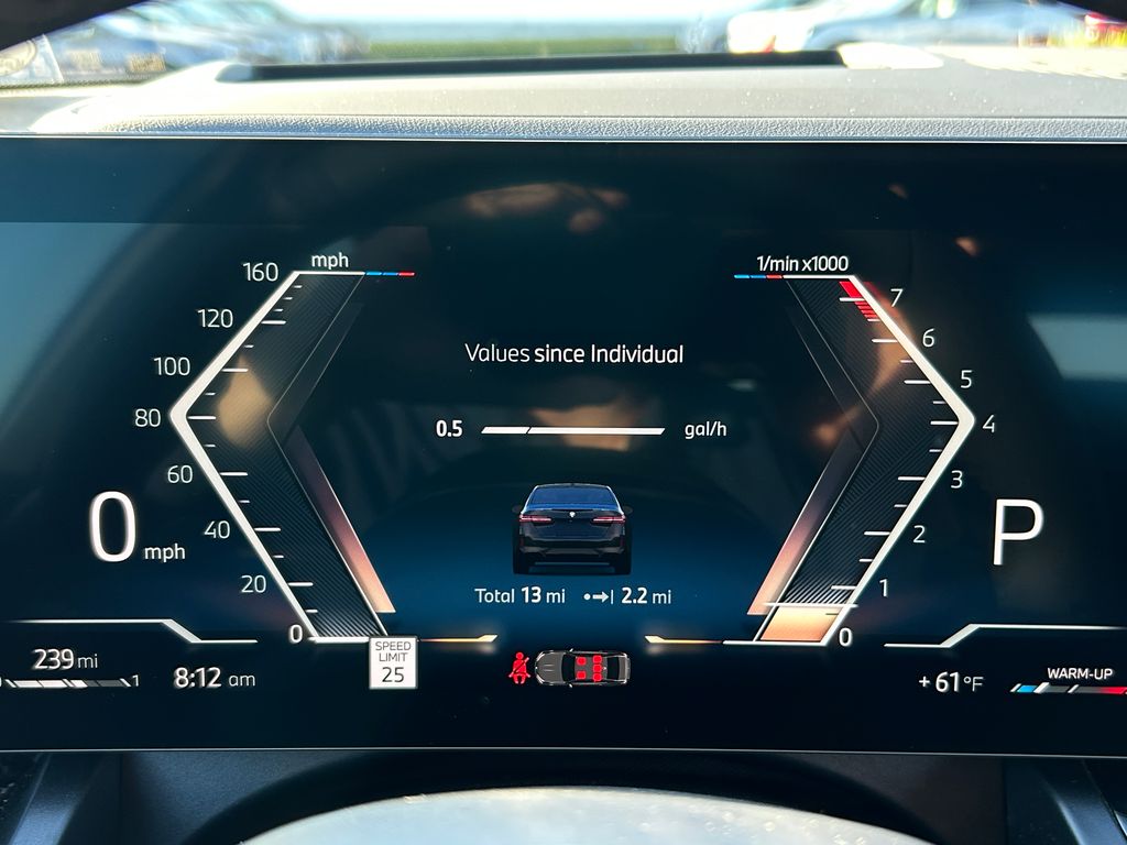 Thumbnail: 2026 BMW 5 Series - 21