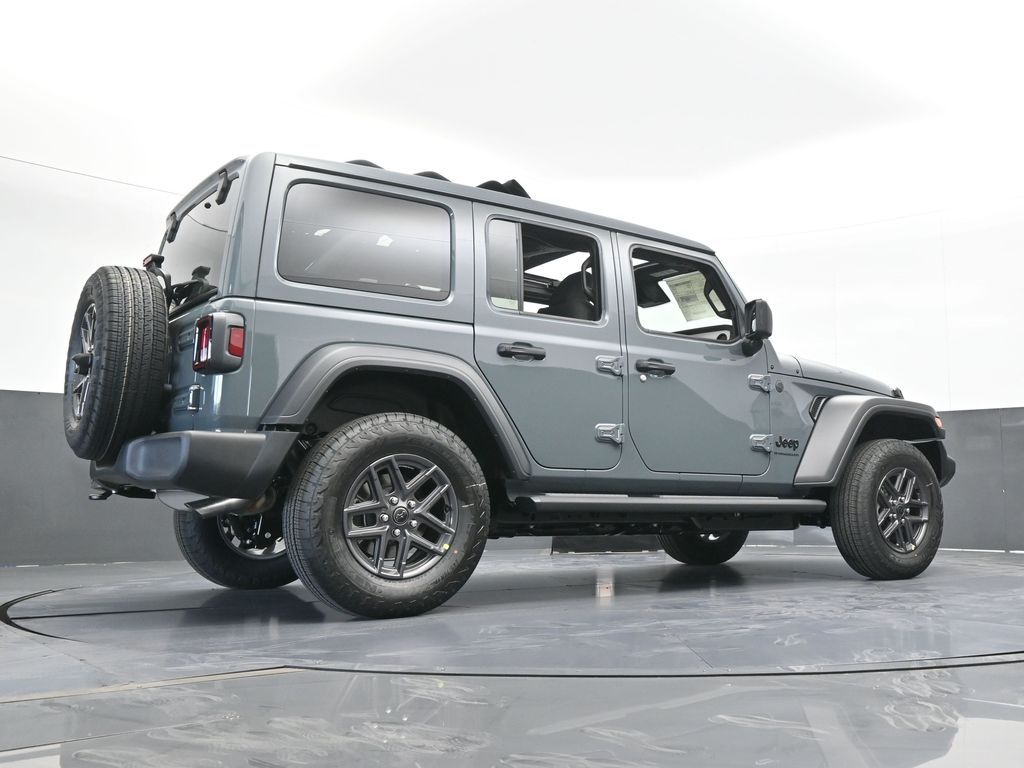 New 2026 Anvil Clear Coat Jeep Sport S image 57