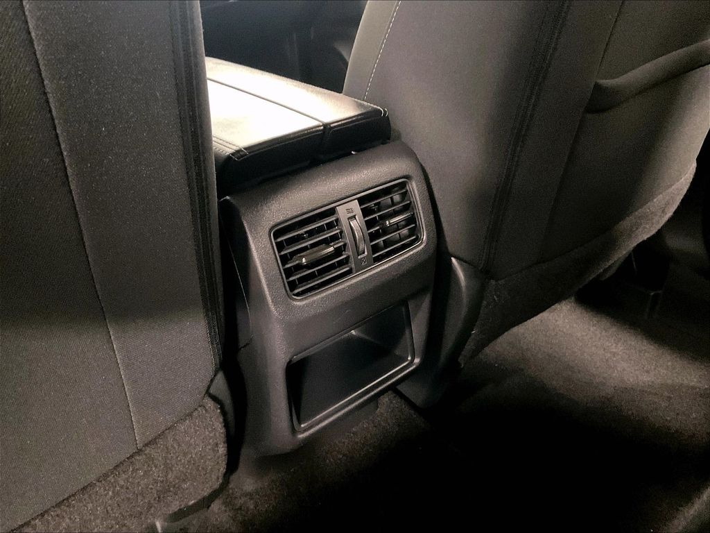 2024 Nissan Rogue — photo 28