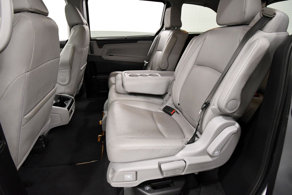 Used 2022 Honda Odyssey Van