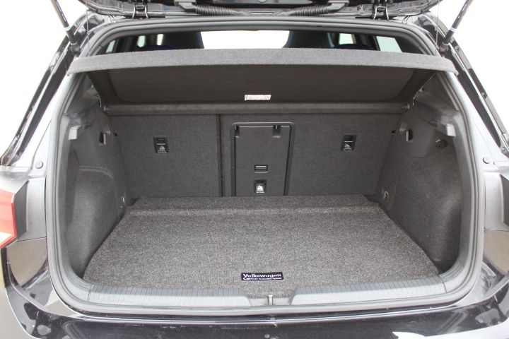 Used Car 2022 Volkswagen Golf R  2.0t For Sale Under $40,000 In Georgetown, Texas