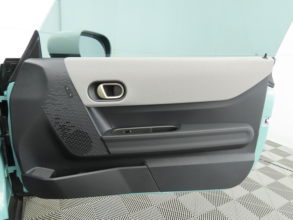 2025 MINI Cooper Hardtop 2 Door 27