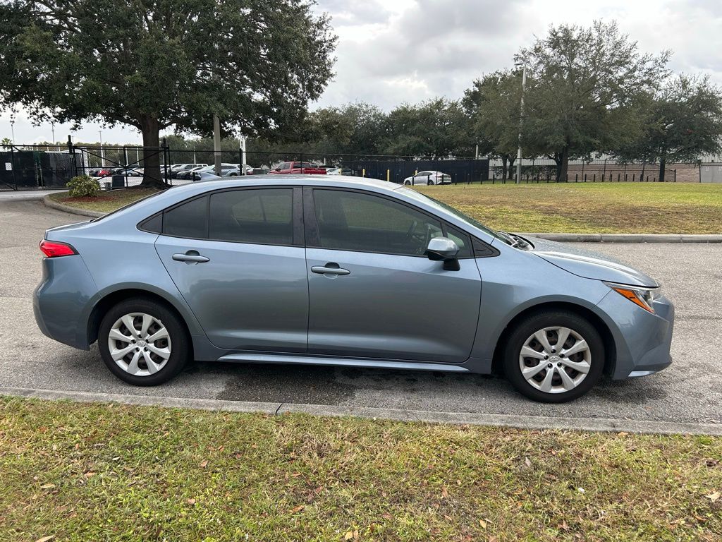 Thumbnail: 2021 Toyota Corolla - 6