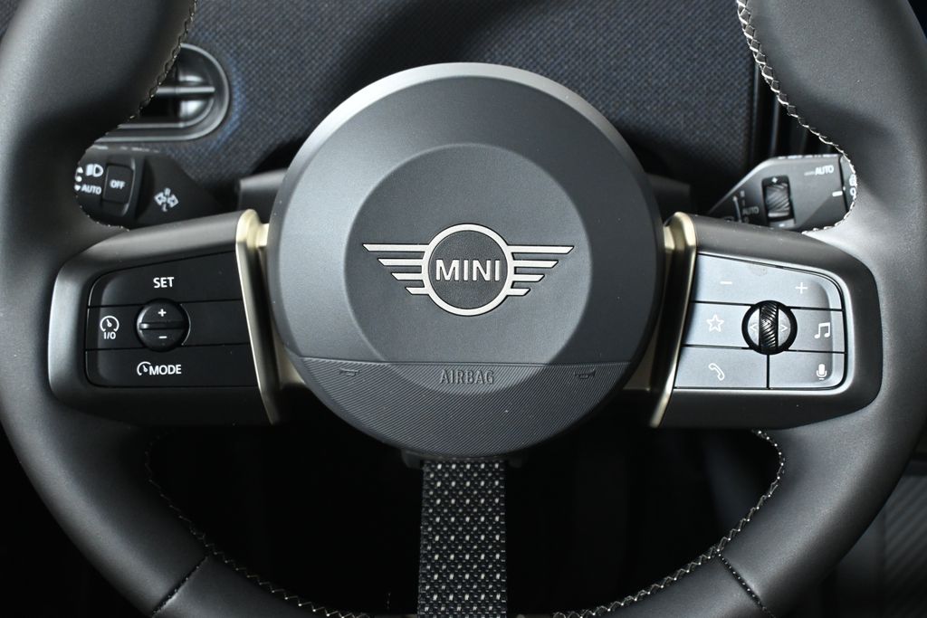 Thumbnail: 2026 MINI Cooper - 19