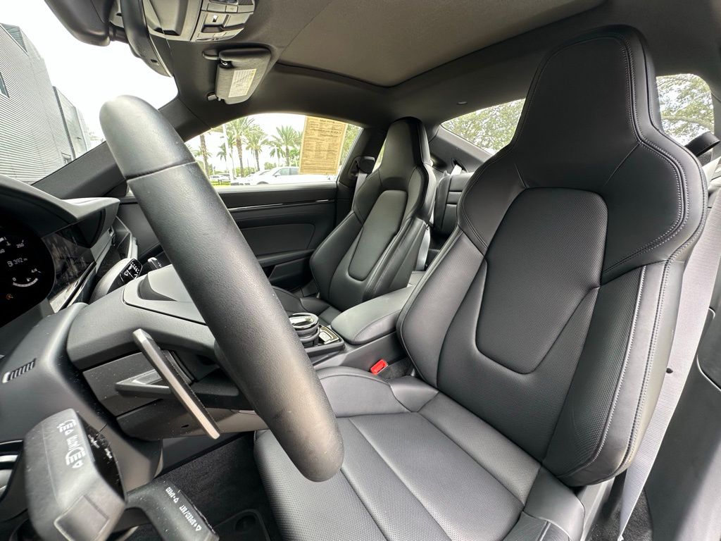 Thumbnail: 2024 Porsche 911 - 5