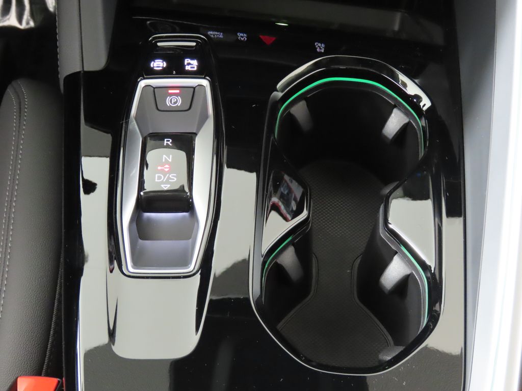 Thumbnail: 2025 Audi Q5 - 21