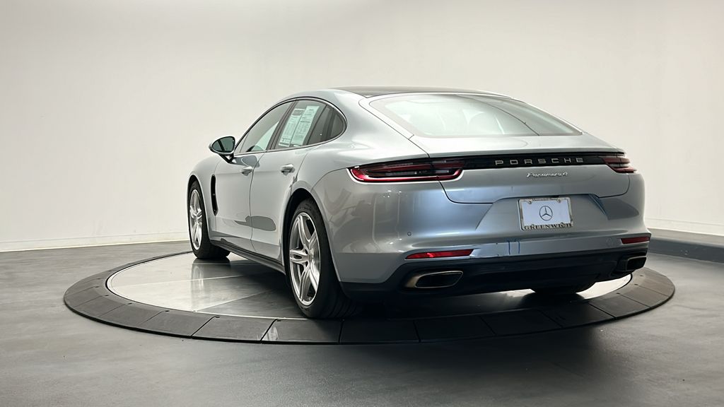2020 Porsche Panamera Base 5