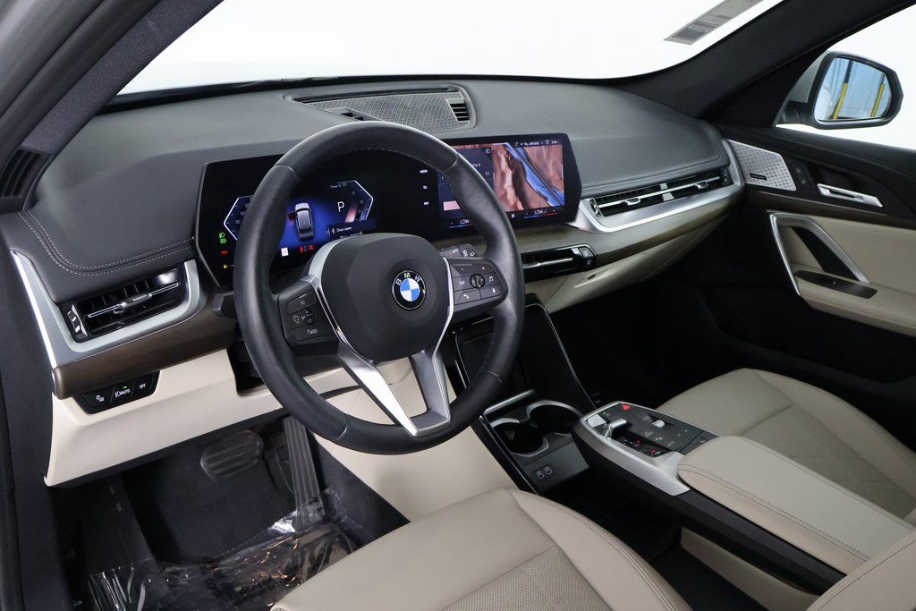 Thumbnail: 2025 BMW X1 - 7