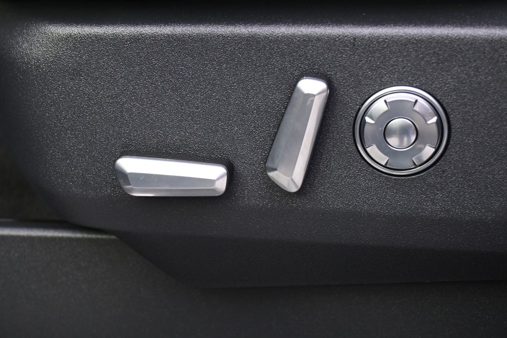 New 2026  Lincoln Black Label image 14