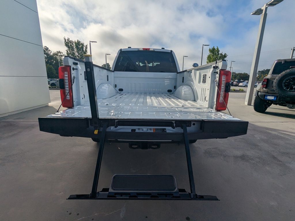 2025 Ford F-250 Super Duty Lariat