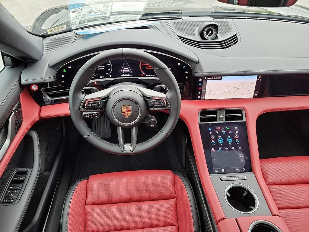 Thumbnail: 2025 Porsche Taycan - 11