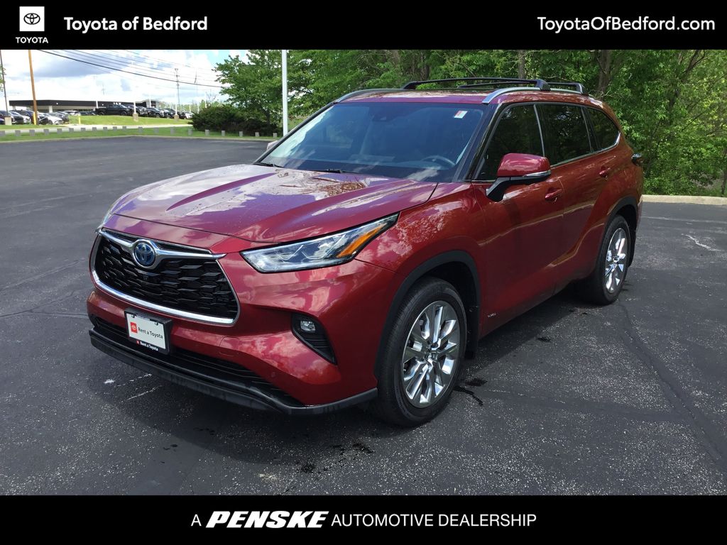 2024 Toyota Highlander Limited -
                Bedford, OH