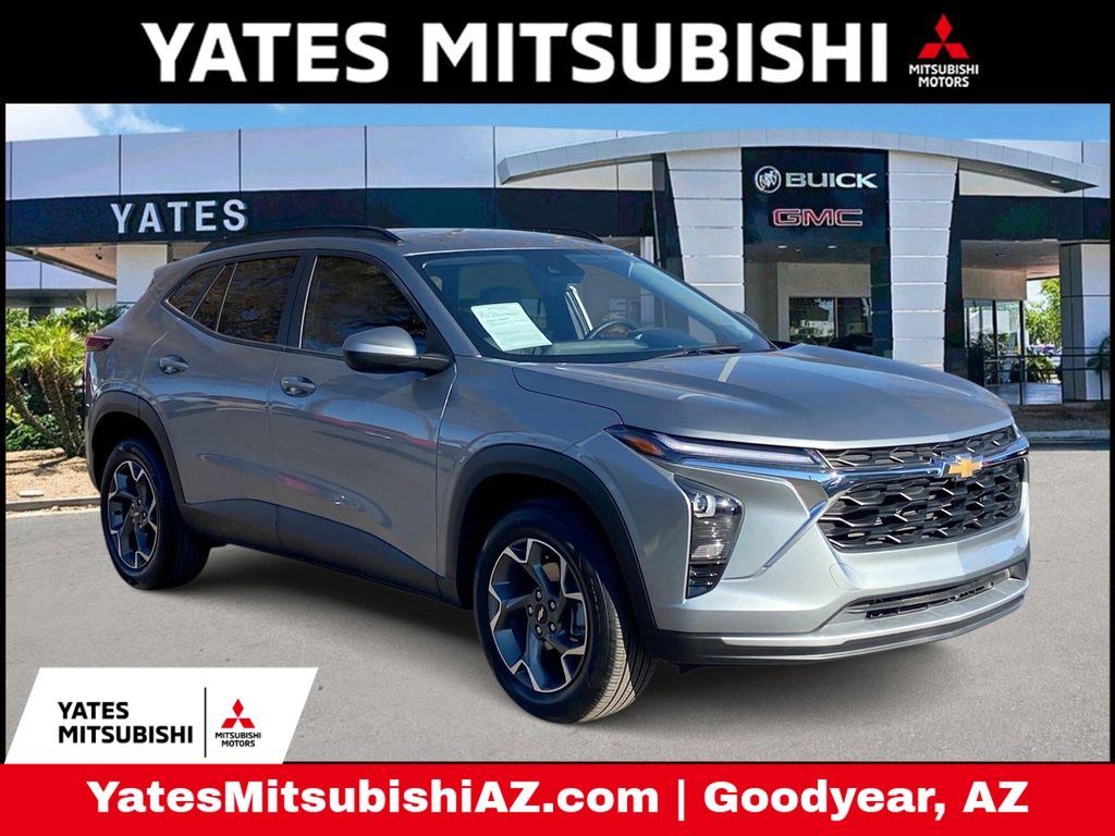 Sterling Gray Metallic 2025 Chevrolet Trax LT FWD SUV / Crossover Front-Wheel Drive 6-Speed Automatic