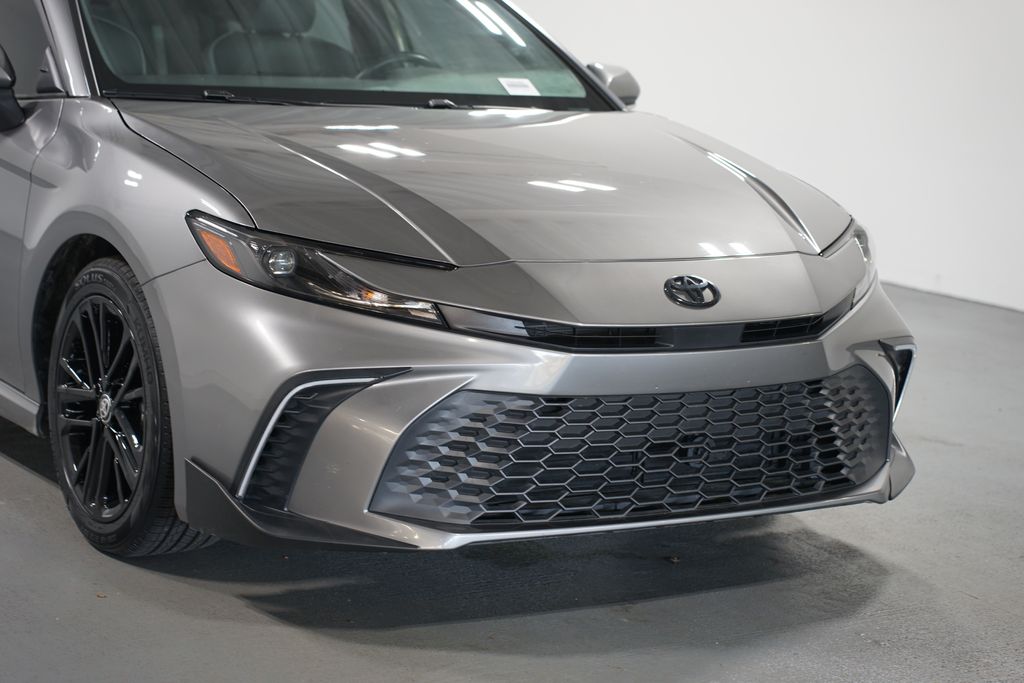 Thumbnail: 2025 Toyota Camry - 4