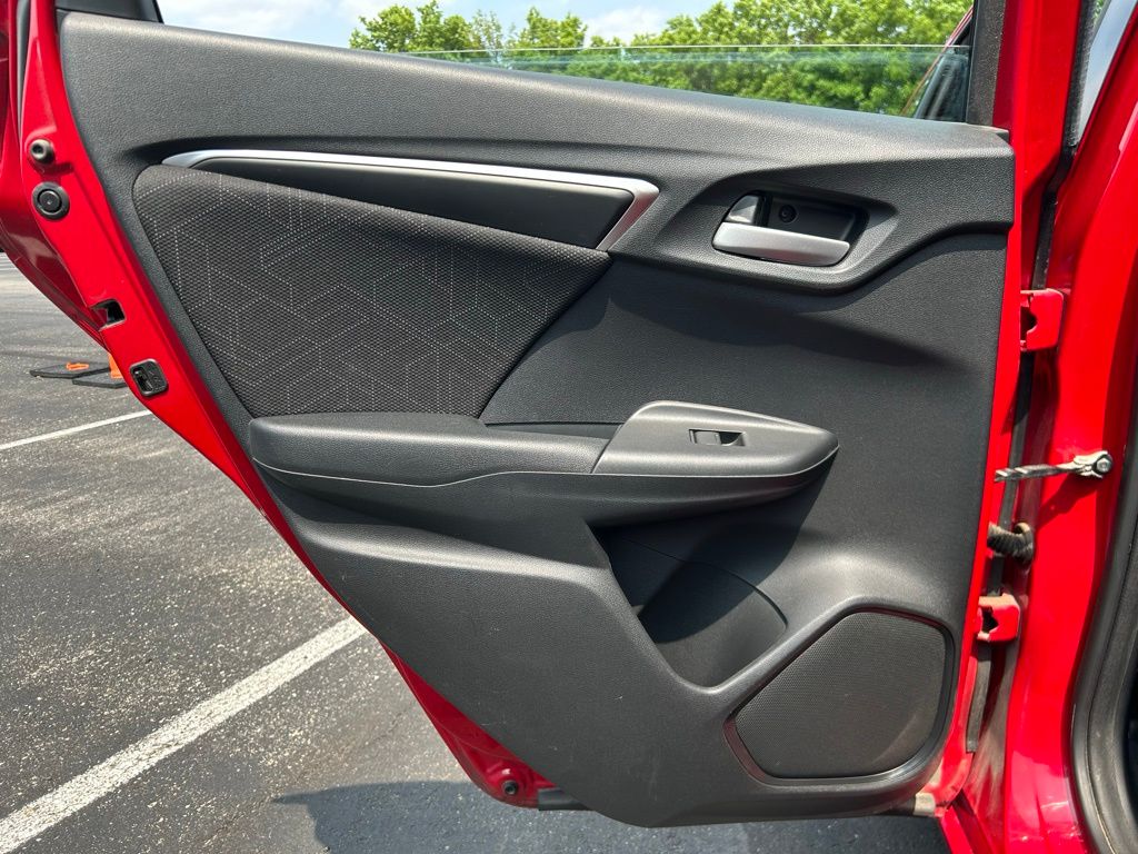 Thumbnail: 2015 Honda Fit - 20