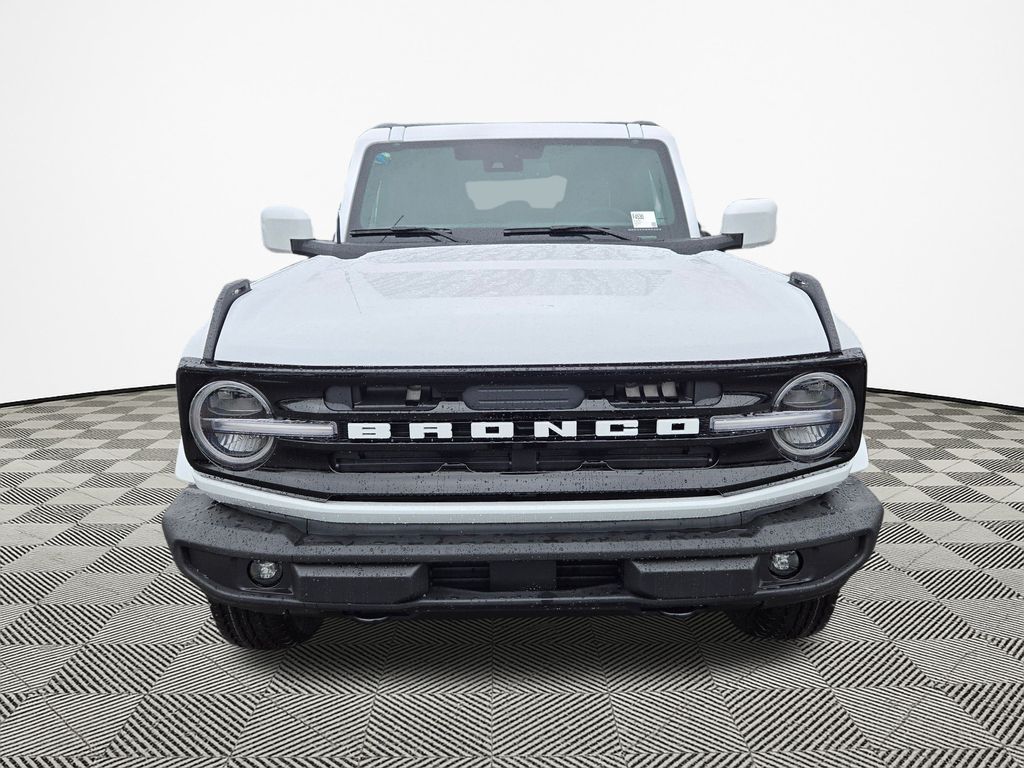New 2025 Ford Bronco Outer Banks