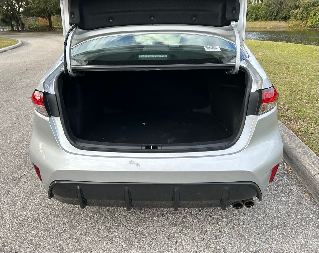 Thumbnail: 2023 Toyota Corolla - 10