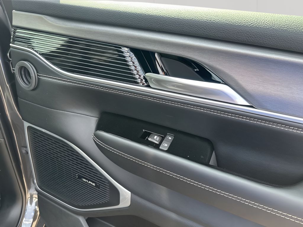 New 2026 Gray Jeep Upland image 14