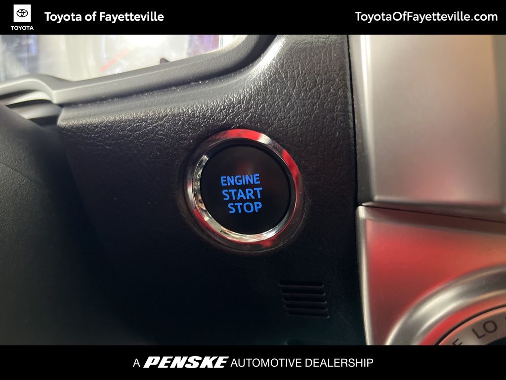 2023 Toyota 4Runner SR5 32
