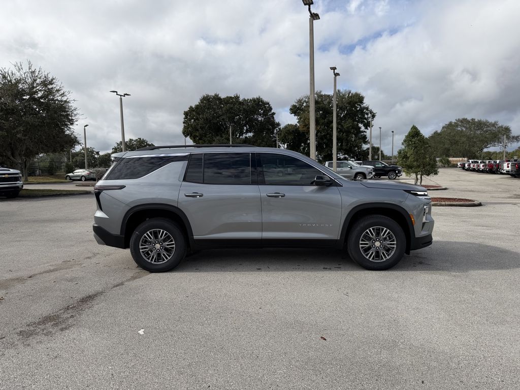 new 2026 Chevrolet Traverse car, priced at $39,395