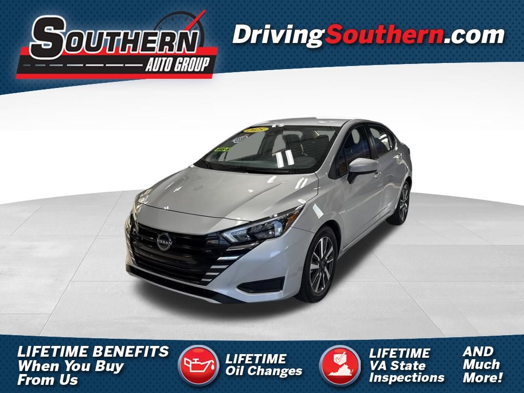 Brilliant Silver Metallic 2025 Nissan Versa Sedan Front-Wheel Drive Continuously Variable Transmission