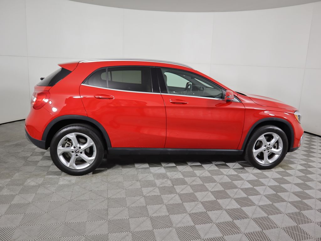 Thumbnail: 2019 Mercedes-Benz GLA - 4