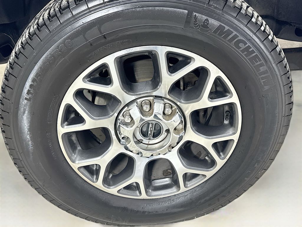 Used Car 2020 Ford F-350sd  Lariat For Sale Under $50,000 In Austin, Texas