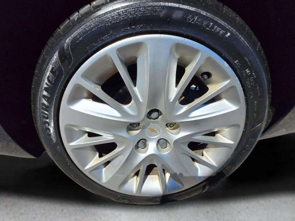 Used 2016 Blue Velvet Metallic Chevrolet LS image 29
