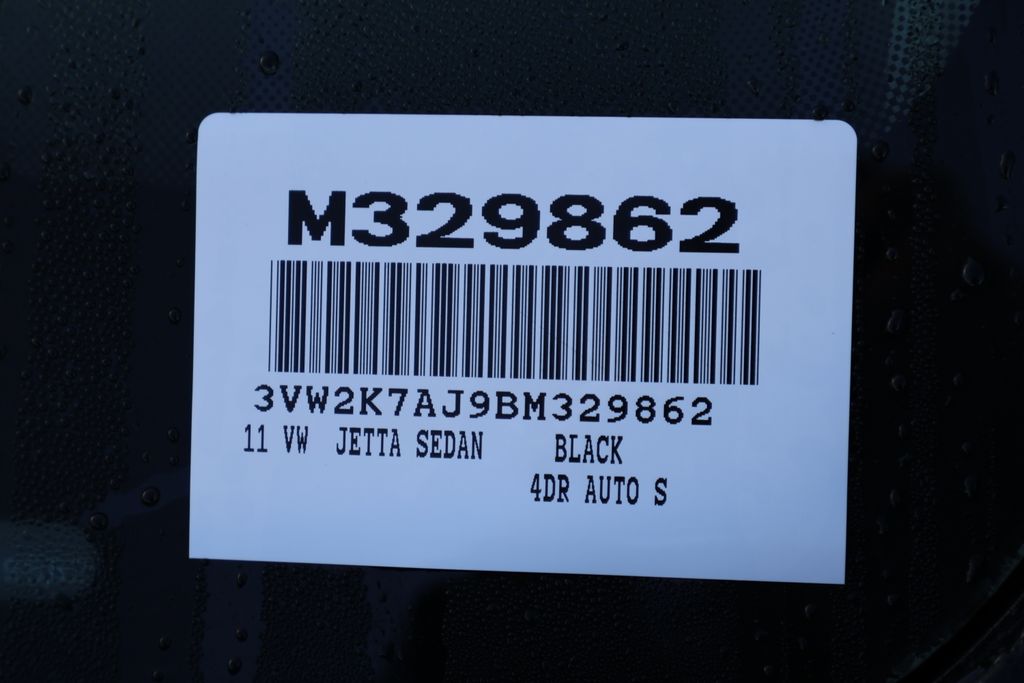 Thumbnail: 2011 Volkswagen Jetta - 7