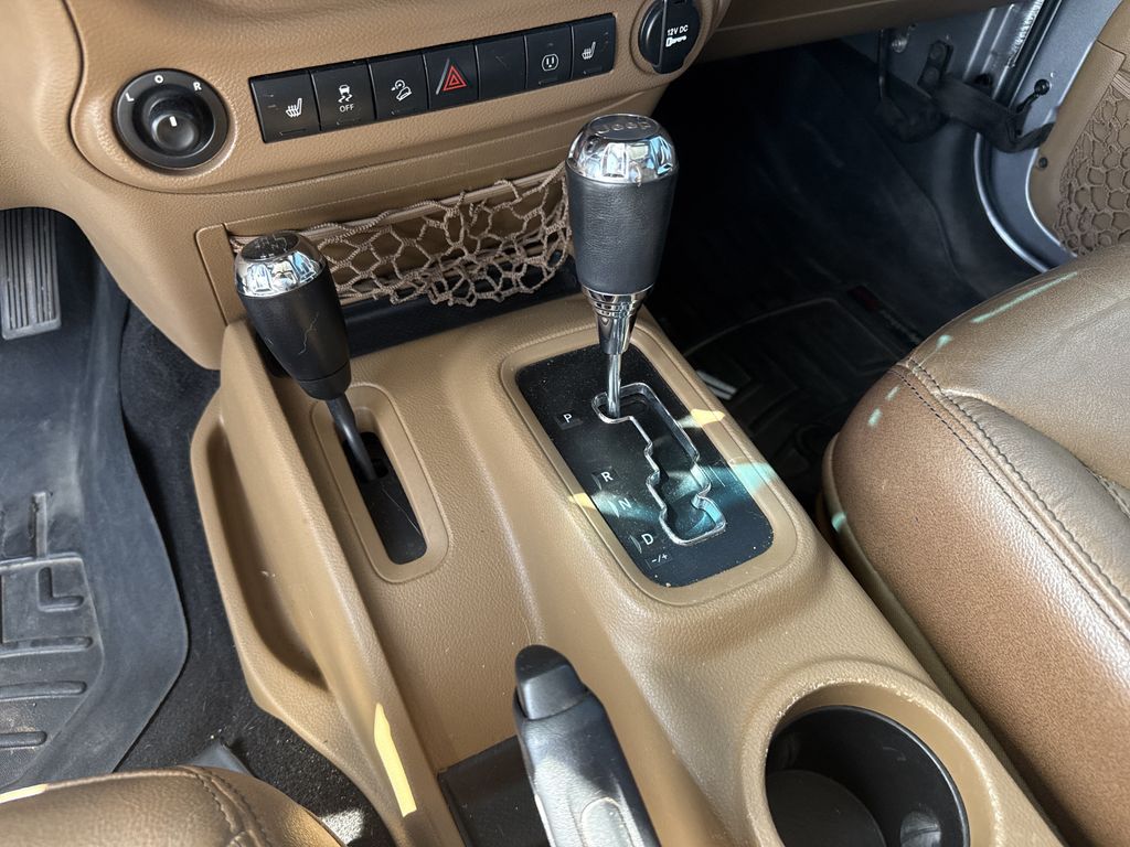 2017 Jeep Wrangler Unlimited Sahara Silver at Autostrade