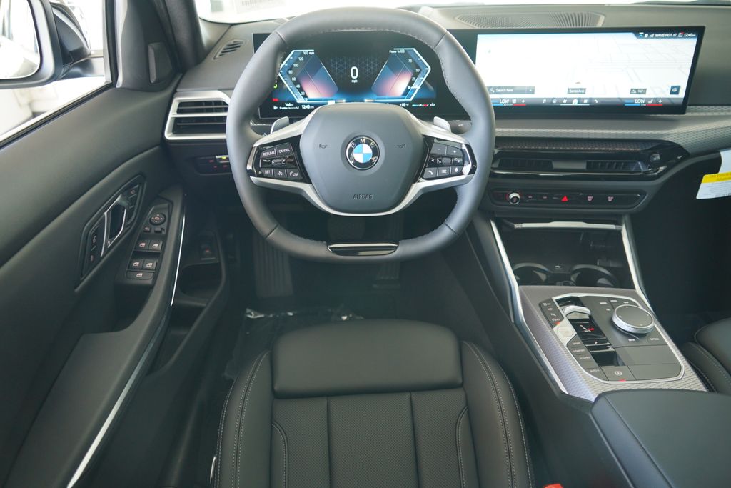 Thumbnail: 2026 BMW 3 Series - 15