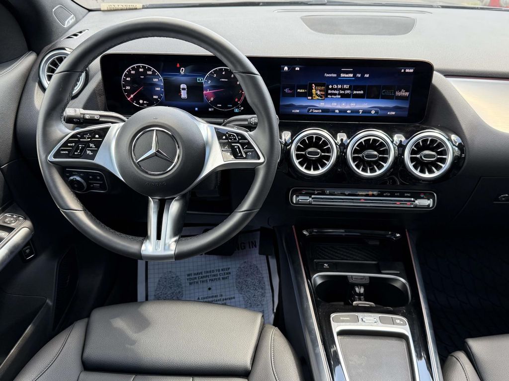 Thumbnail: 2025 Mercedes-Benz GLA - 30