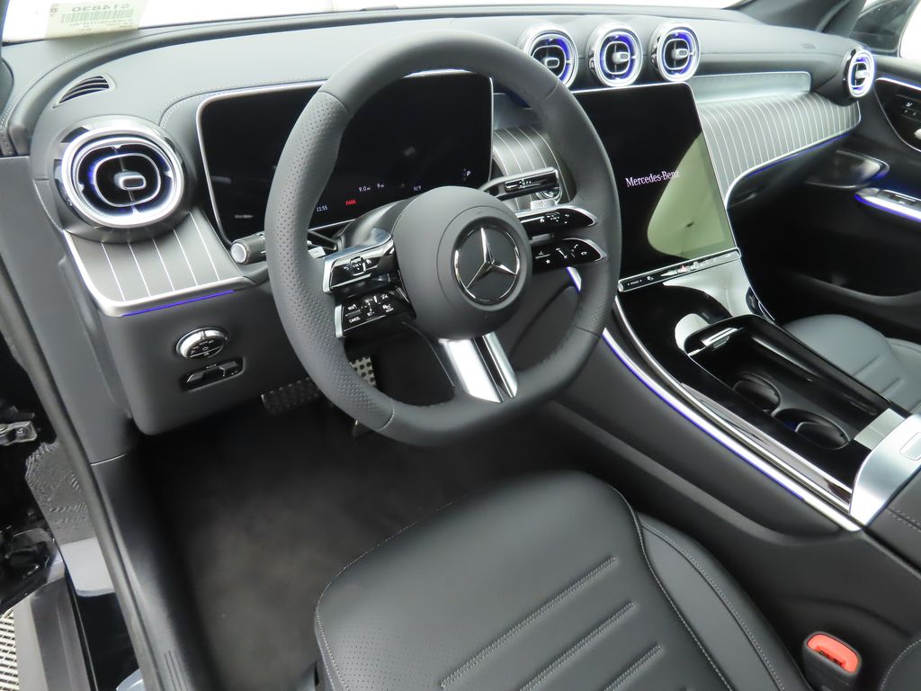 Thumbnail: 2026 Mercedes-Benz GLC - 9